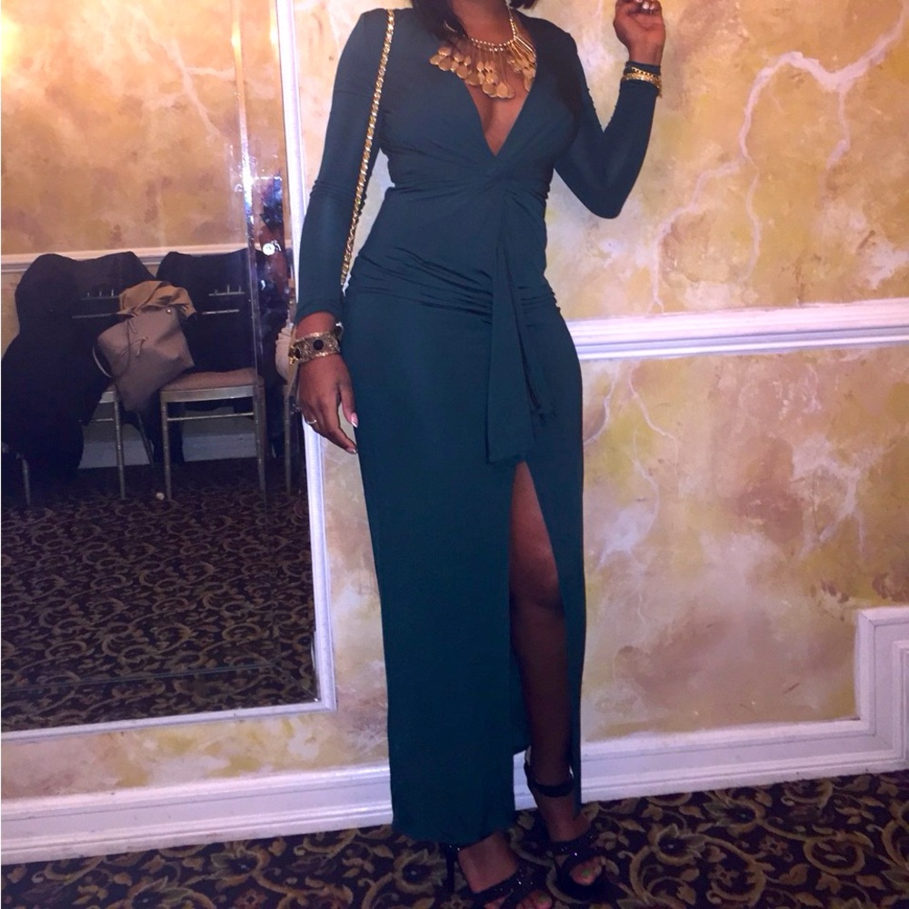 BEBE green long sleeve maxi dress with split